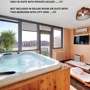 Penthouse Station Luxury Suites & Apartment